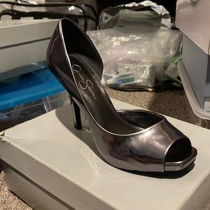 Jessica Simpson Pewter Peep Toe Heel